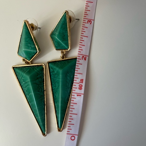 Amrita Costume Jewelry-Earrings - Picture 3 of 4